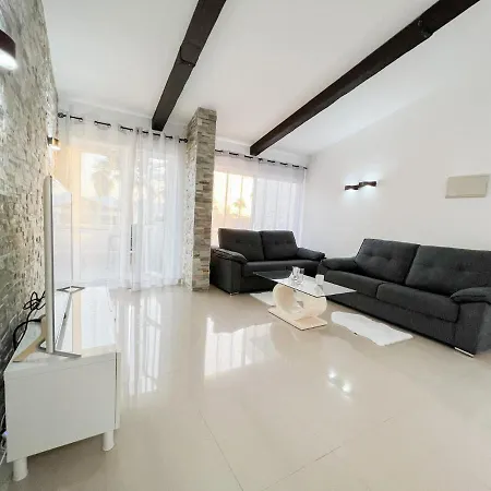 Apartment Island Village *