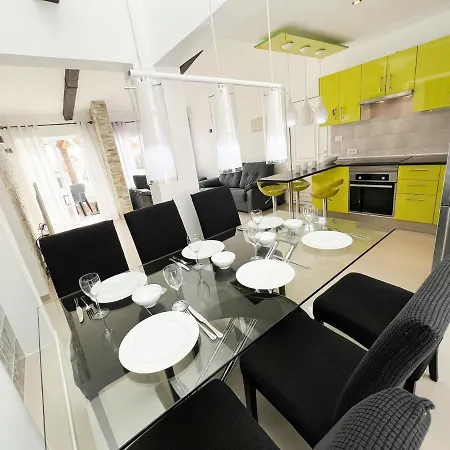 Island Village * Costa Adeje (Tenerife)